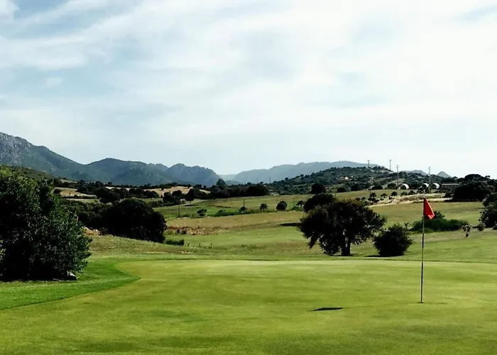 Sacuba & Botanic Golf Club *