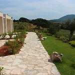 Sacuba & Botanic Golf Club Ольбия