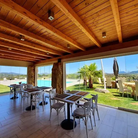 Sacuba & Botanic Golf Club *