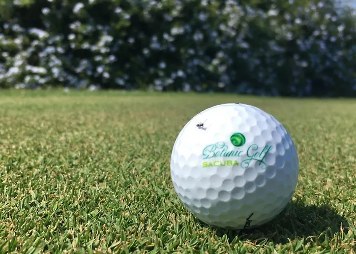 Resort Sacuba & Botanic Golf Club *